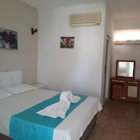 Hotel Maviay *